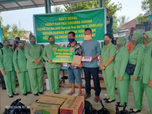 Persit Kodim 0405/Lahat Salurkan Bantuan Korban Kebakaran