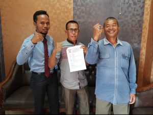 Melalui Kuasa Hukumnya Iskandar dan Darmawi Pertanyakan Perkembangan Kasus Dugaan Penyelewengan Dana Desa Paldas