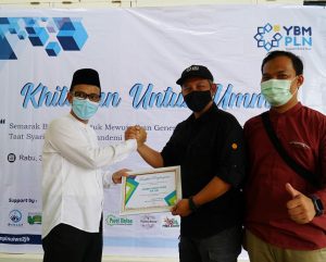 Ratusan Anak & Santri TK/TPA di Khitan Gratis YBM PLN