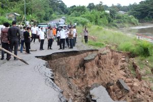 Bupati Muara Enim Instruksikan Jembatan Enim III di Tutup Sementara