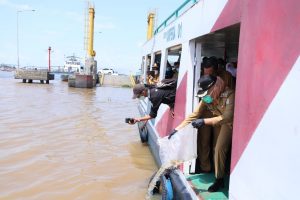 Pemkot Palembang Tebar 10.000 Bibit Ikan