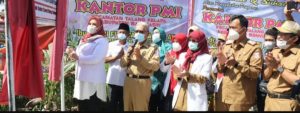 Ketua PMI Kabupaten Banyuasin dan Wakil Bupati Banyuasin Resmikan Kantor PMI Kecamatan Talang Kelapa
