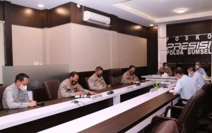 Kapolda Sumsel Audiensi Dengan Direktur HR CA PT. Tanjung Enim lestari Pulp and Paper