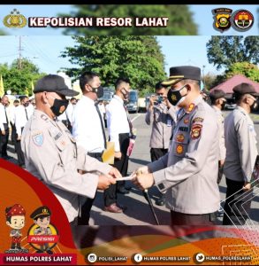 24 personel  Polres Lahat Mendapat Penghargaan