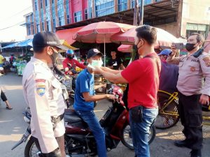 Mang Pedeka Serbu Kampung Zona Merah Kelurahan Bukit Lama Palembang