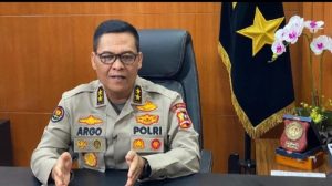 Polri Targetkan Vaksinasi Massal Serentak 1 Juta di Seluruh Indonesia Besok