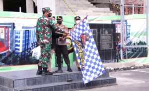 Wakapolda Sumsel Bersama Danrem 044/ Gapo, BPBD dan Kadinkes Lepas Kendaraan Penyemprot  Disinfektan