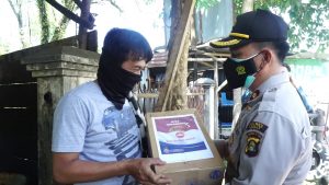 Polres Lahat Kembali Salurkan Bansos Bagi Pedagang