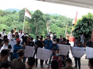 Aliansi Aktifis dan Wartawan Bersatu Geruduk Kantor DPRD Lubuk Linggau