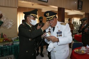 Pj. Bupati Ikuti Upacara Memperingati Hari Jadi Tentara Nasional Indonesia ke-76 Tahun 2021.