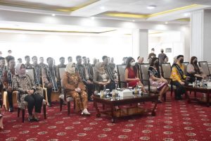 Frederika Alexis Cull Beri Motivasi Finalis Kuyung Kupek Muba