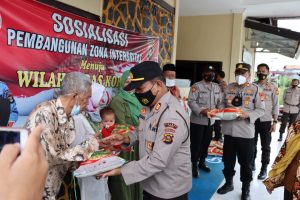 Tekan Penyebaran Covid-19, Polres Lahat Gencar Pelaksanaan Vaksinasi Bahagia