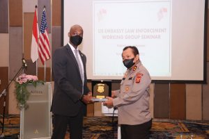 Jalin kerjasama, Badan Penegak Hukum Amerika Serikat melakukan seminar dengan penegak hukum Sumsel (Polda, Kejati, Imigrasi dan Bea Cukai