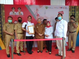 Samsat Palembang 3 Gelar Donor Darah Mengenang 150 Hari Almarhum Percha Leanpuri