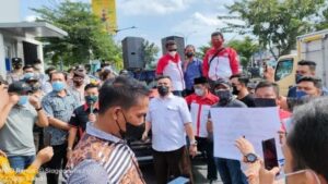 Kejari Pekanbaru Menutup Informasi Saat di Konfirmasi Media, Ada Dugaan “Main Mata” Kasus Sekwan