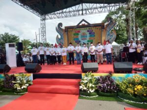 Herman Deru Memuji Harnojoyo Memperindah Taman Sekanak Sungai Lambidaro
