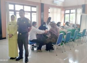 Berikan Kekebalan Tubuh, Kejaksaan Negeri Lahat Gelar Vaksin Dosis 3