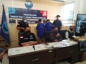 BNNP Sumsel Amankan 50.000 butir Ekstasi dan Sabu Seberat Lebih Kurang 7,5 Kg