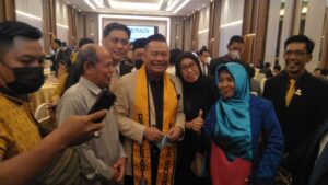 Pelantikan 6 Cabang Peradi Sumsel Resmi di Lantik