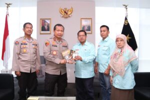 Kapolda Sumsel, Irjen Pol Toni Harmanto, MH Terima Audensi Sekaligus Silaturahmi Jajaran Sumeks.co