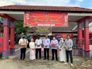 Tebar Keberkahan di Bulan Ramadhan, Bapas Lahat Bagi Takjil