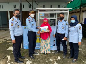 Peduli UMKM, Bapas Lahat Bantu Pedagang Somay