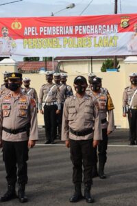 Kapolres Lahat Berikan Penghargaan ke Personel Polres Lahat, Ini Namanya