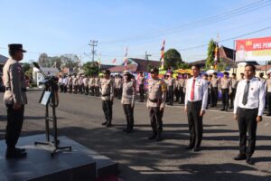 Berprestasi dan Berinovasi, Kapolres Lahat Berikan Penghargaan ke Personel Polres Lahat