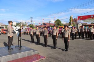 Kapolres Lahat Pimpin Apel upacara Kop  Raport Kenaikan Pangkat