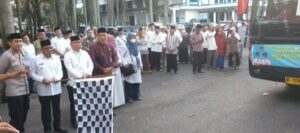 Wabup Lahat Didampingi Forkompinda Lepas Keberangkatan Jemaah Calon Haji kabupaten Lahat Tahun 2022