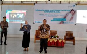 Ir Sri Meliyana Anggota DPR RI Bersama BKKBN Sosialisasi Cegah Stunting