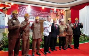 Gelar Malam Resepsi Kenegaraan HUT RI Ke-77 Tahun 2022, Bupati Lahat Berikan Santunan Bagi Veteran