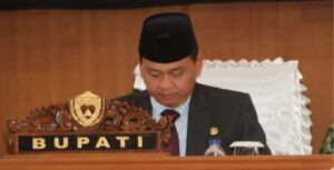 Pj.Bupati Sampaikan Penjelasan 3 Raperda Dalam Rapat Paripurna XI DPRD Kabupaten Muara Enim