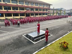 Jaga Kebugaran dan Kesehatan Polda Sumsel Kembali Gelar Olahraga Bersama