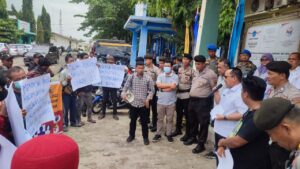 Gelar Unjuk Rasa Di Dinas PMD Ogan Ilir, GPPMS Tuntut Pencegahan Politik Uang di Pilkades