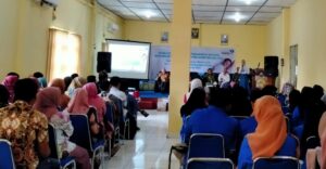 Anggota DPR RI Komisi IX Sri Meliyana Bersama BKKBN Goes To Campus Cegah Stunting