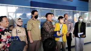 UPTB Samsat Palembang IV Resmikan Mesin Antri Digital