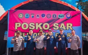 Biddokkes Polda Sumsel Melaksanakan OPS DVI Jatuhnya Helikopter Polri NBO-105/P-1103 Bantu Evakuasi Korban