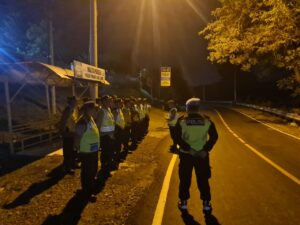 Kapolsek Pulau Pinang Polres Lahat Polda Sumsel Iptu Amrin Prabu Beserta Jajaran Razia Stasioner