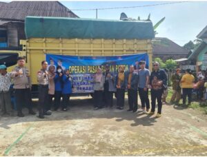 Polsek Pulau Pinang Monitor Operasi Pasar Sembako Murah di Desa Padang Gumay
