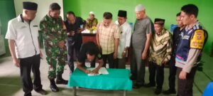 Polsek Talang Ubi Rapat Pembentukan Panitia Pemilihan Kepala Desa Simpang Tais,Kecamatan Talang Ubi