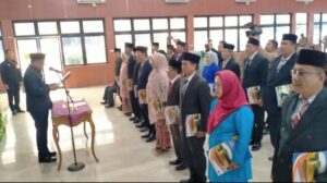 Cik Ujang Lantik Pejabat Administrasi Dilingkup Pemkab Lahat, Ini Namanya