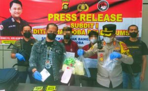 Ditresnarkoba Polda Sumsel Grebek 2 Bandar Sabu Di Pondok Kebun Karet