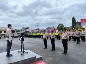 Kapolres Lahat Pimpin Upacara Kenaikan Pangkat Pengabdian