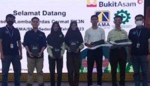 Pelajar SMA Negeri Unggul 4 Lahat Raih Juara Duta Lantas dan Lomba Cerdas Cermat BK3N PTBA