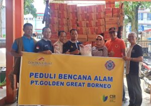 Terjunkan Team PT Golden Great Borneo Salurkan Bantuan Logistik Ke Kabupaten Lahat