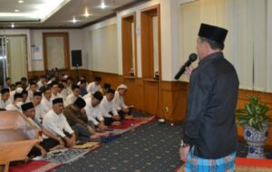 Kabid Keuangan Polda hadiri Tarawih Forkompimda Prov Sumsel