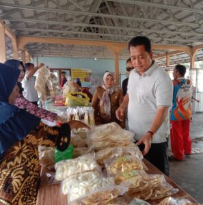 Bazar Pasar Murah: Hanya 3 Jam 1 Ton Beras ludes