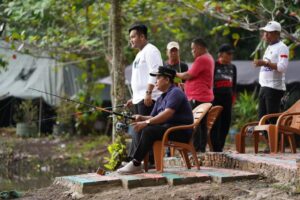 Bupati Banyuasin Hadiri Lomba Memancing Peringati HUT Banyuasin Ke-21 Di Desa Tanjung Merbau