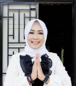 Ketua DPD Partai Golkar Lahat : Seragam PPK PPS KPU Lahat Salahi Aturan